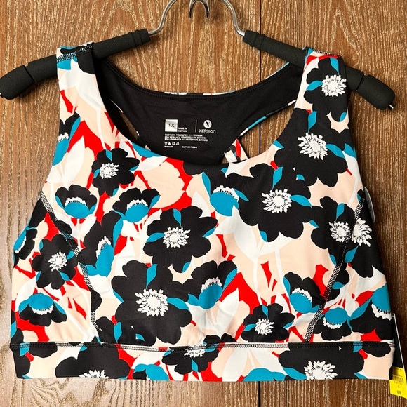 Xersion Other - Xersion NWT Women Sport Bra 1X Floral Colorful Criss Cross Back Breathable Sport